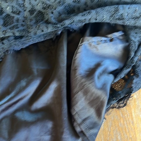 2 cute dresses size medium both together - Picture 4 of 6